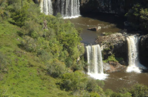Cachoeira das Três Quedas